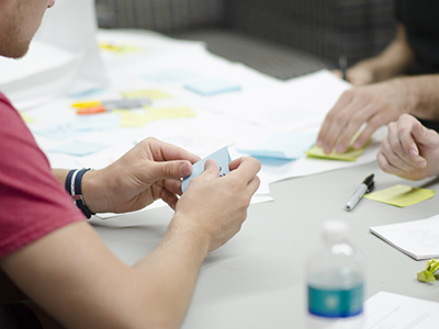 在线轰炸电话网页版